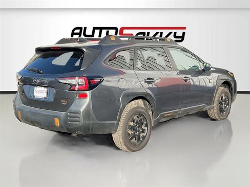 Used 2022 Subaru Outback Wilderness image 7