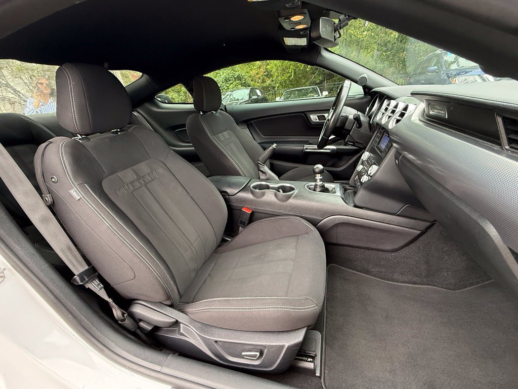 Used 2019 Ford Mustang GT w/ Black Accent Package RWD image 31