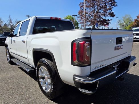 Used 2018 GMC Sierra 1500 SLT w/ SLT Premium Package image 4