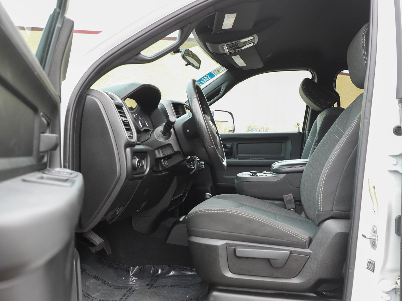 Used 2022 RAM 2500 Tradesman AWD/4WD image 24