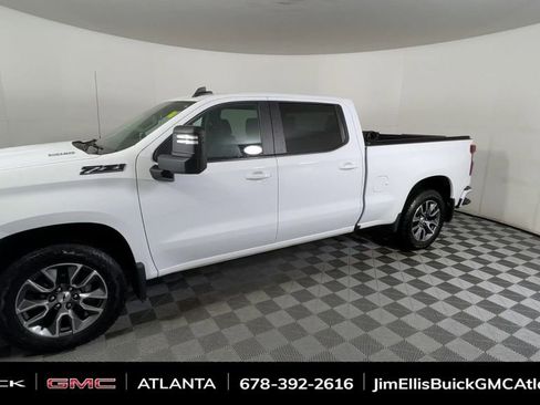 Used 2022 Chevrolet Silverado 1500 RST image 4