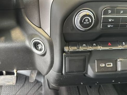 Used 2023 Chevrolet Silverado 1500 W/T w/ WT Value Package AWD/4WD image 13