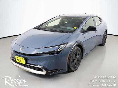 New 2026 Toyota Prius Plug-In Hybrid FWD image 1