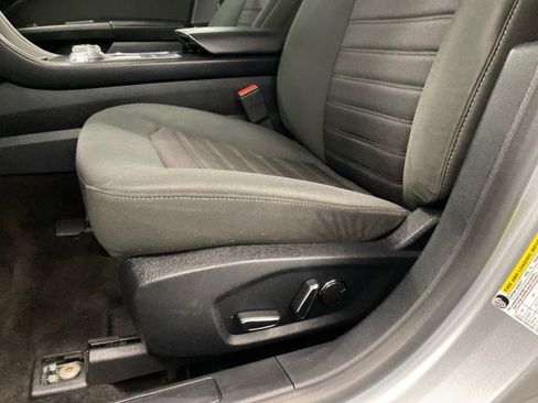 Certified 2020 Ford Fusion SE image 16