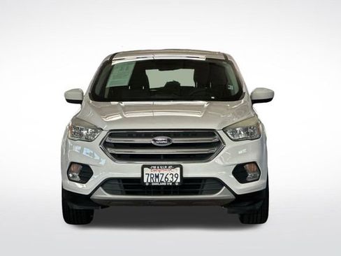 Used 2017 Ford Escape SE image 10