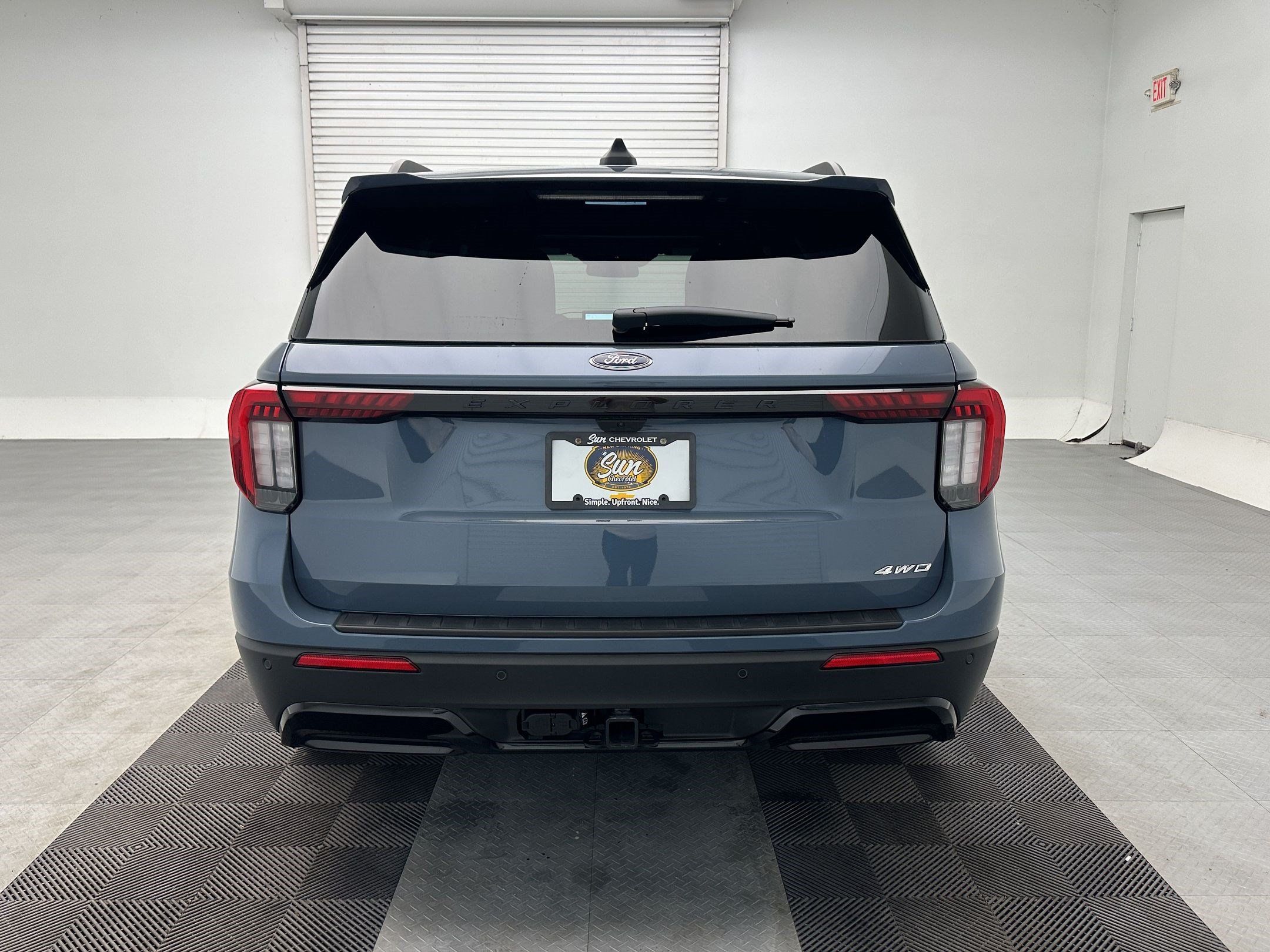 Used 2026 Ford Explorer ST-Line w/ ST-Line Street Pack AWD/4WD image 10