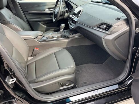 Used 2024 Cadillac CT4 Luxury image 26