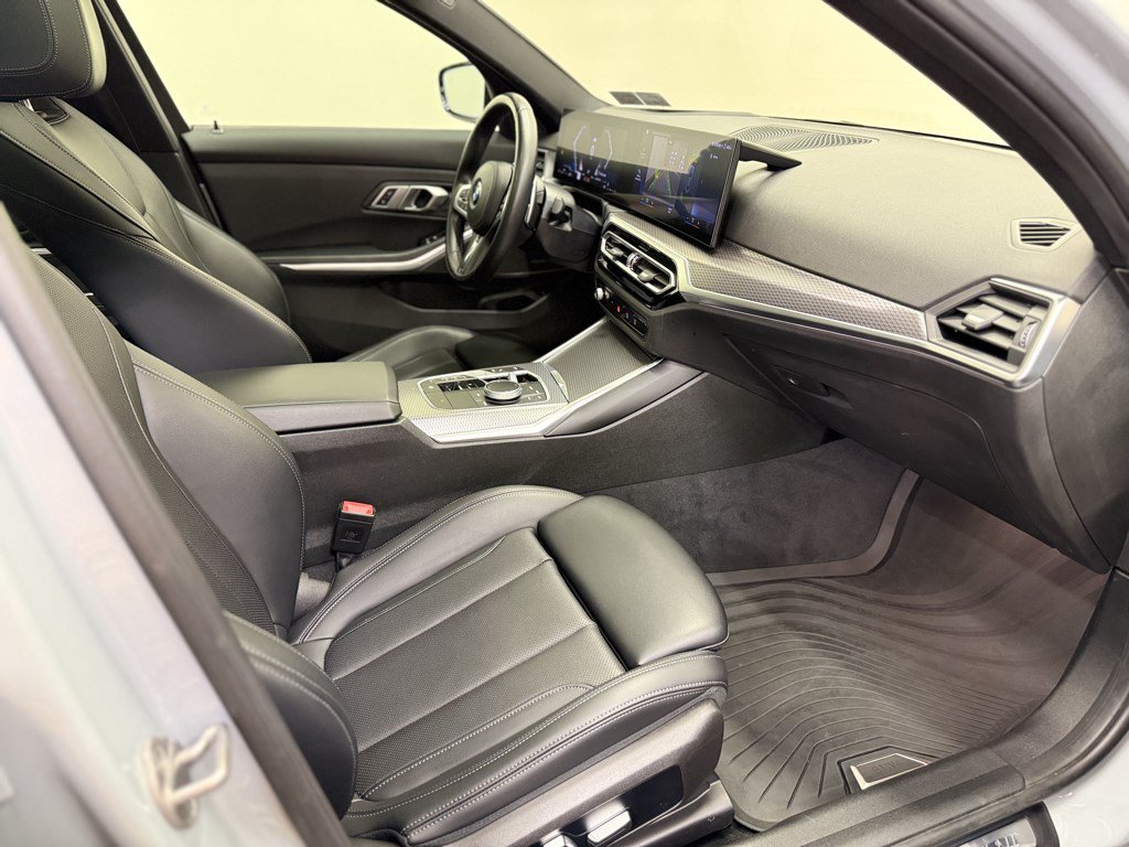Used 2023 BMW 330i xDrive Sedan w/ M Sport Package AWD/4WD image 16