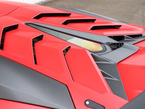 Used 2019 Lamborghini Aventador SVJ AWD/4WD image 83