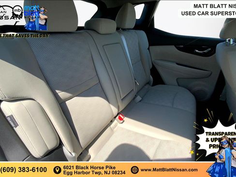 Used 2020 Nissan Rogue Sport SV AWD/4WD image 23