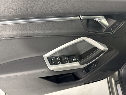 Used 2022 Audi Q3 2.0T Premium Plus w/ Premium Plus Package image 27