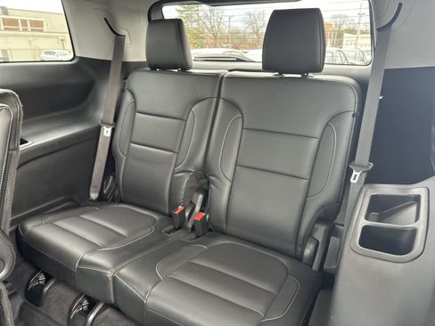 Used 2019 GMC Acadia SLT w/ Black Edition image 31