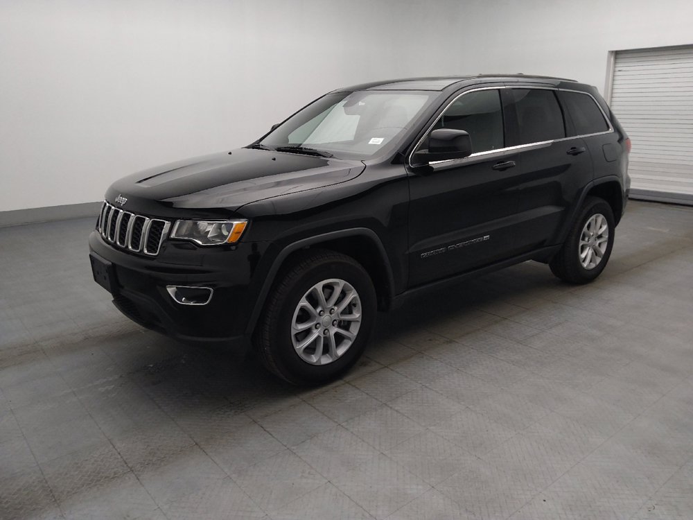 Used 2022 Jeep Grand Cherokee Laredo E AWD/4WD image 2