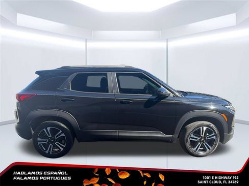 Used 2024 Chevrolet TrailBlazer LT w/ Convenience Package AWD/4WD image 6
