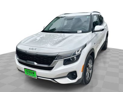 Used 2022 Kia Seltos EX