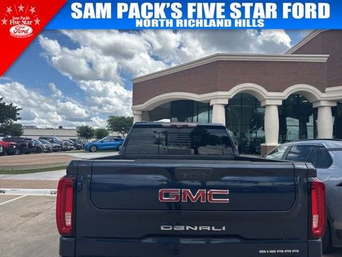 Used 2020 GMC Sierra 1500 Denali w/ Technology Package RWD image 4