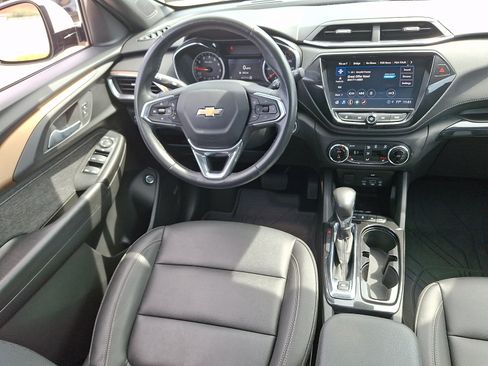 Used 2023 Chevrolet TrailBlazer ACTIV w/ Sun and Liftgate Package AWD/4WD image 14