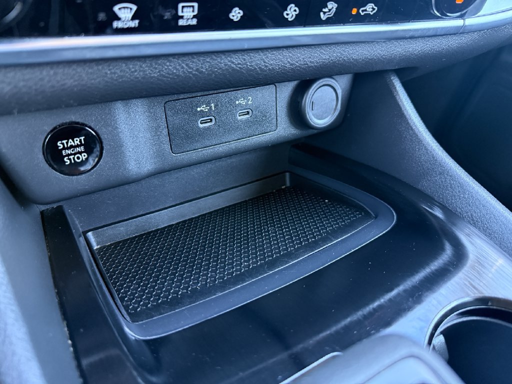 Used 2025 Nissan Rogue SV FWD image 15