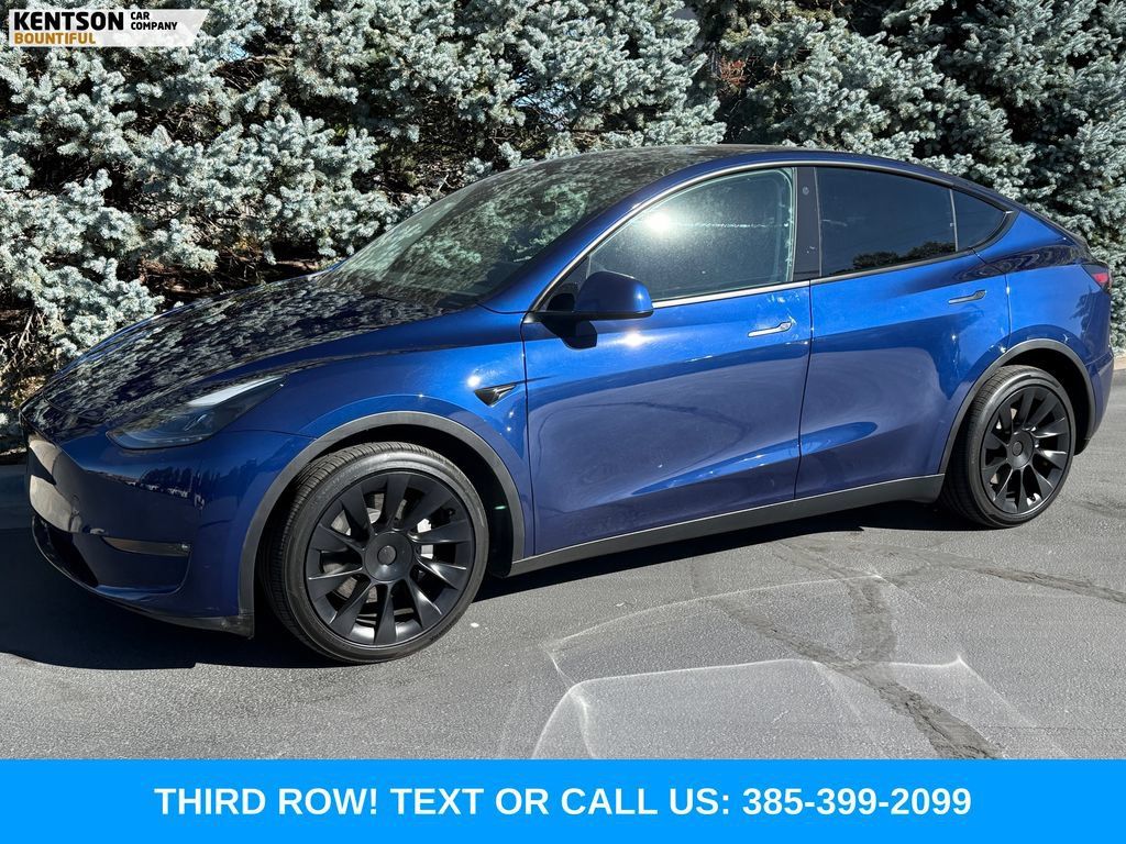 Used 2023 Tesla Model Y Long Range AWD/4WD image 1