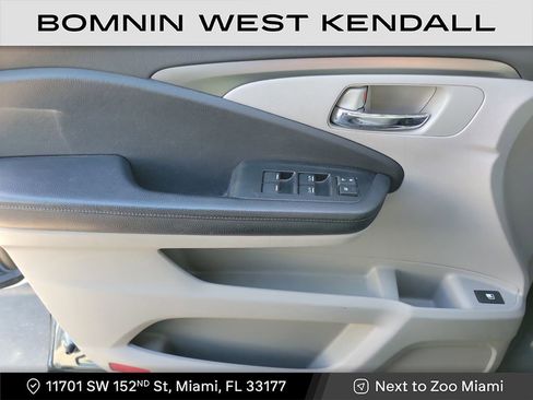 Used 2021 Honda Pilot EX image 21