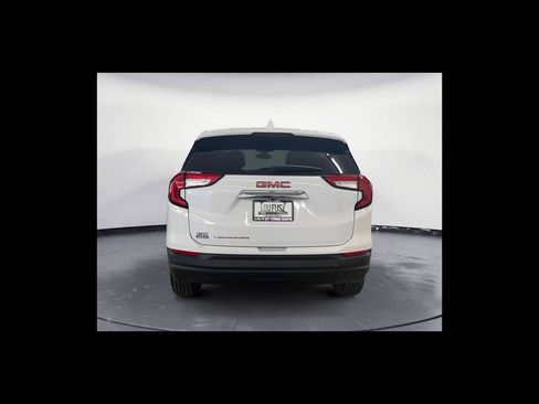 Used 2022 GMC Terrain SLE FWD image 5