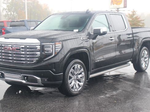 New 2026 GMC Sierra 1500 Denali w/ Denali Reserve Package image 3