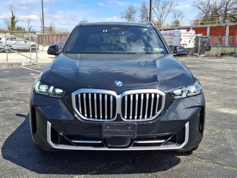 Used 2025 BMW X5 xDrive50e AWD/4WD image 8