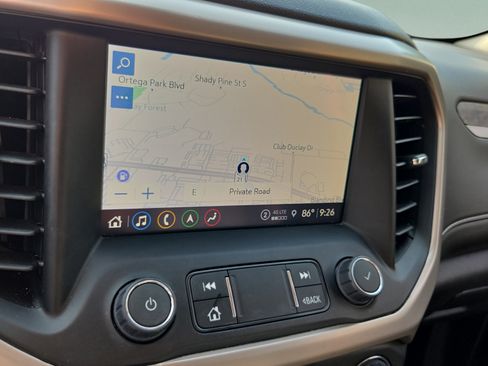 Used 2023 GMC Acadia Denali w/ Black Diamond Edition FWD image 19