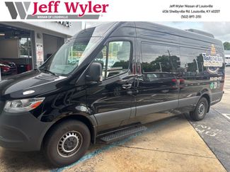 Used 2025 Mercedes-Benz Sprinter 2500 video 1