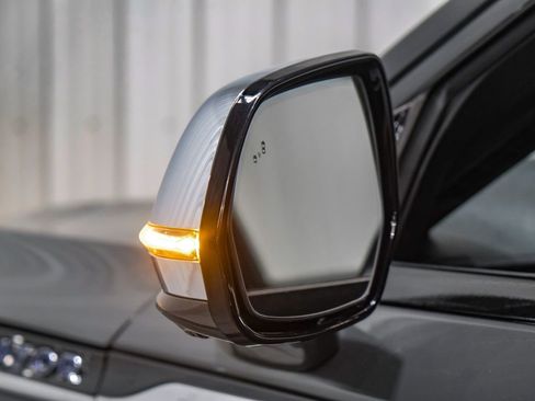 Used 2020 Lincoln Aviator Black Label Grand Touring w/ Class IV Trailer Tow Package image 41