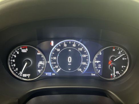 Used 2023 Buick Enclave Avenir image 11