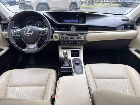 Used 2017 Lexus ES 350 image 16