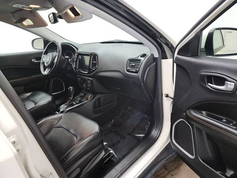 Used 2018 Jeep Compass Limited AWD/4WD image 31