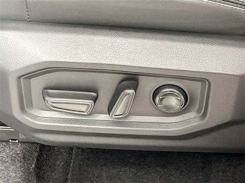 New 2026 Toyota Tundra Limited image 12