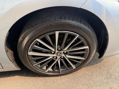 Used 2022 Lexus ES 350 w/ Premium Package FWD image 15