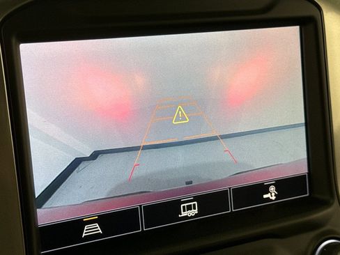 Used 2021 Chevrolet Silverado 1500 LTZ image 9