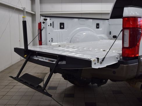 Used 2022 Ford F250 King Ranch w/ King Ranch Ultimate Package image 26