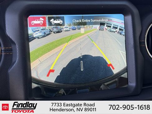 Used 2021 Jeep Wrangler Unlimited Sahara AWD/4WD image 28