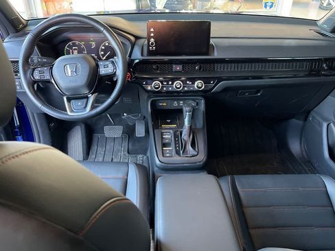 Used 2025 Honda CR-V Sport Touring image 11