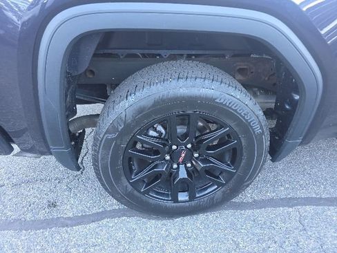 Used 2022 GMC Sierra 1500 Elevation AWD/4WD image 11