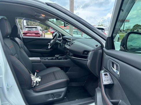 Used 2026 Nissan Rogue SV w/ Rock Creek Premium Package AWD/4WD image 11