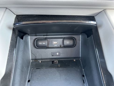 Used 2022 Kia Telluride SX w/ Towing Package image 22