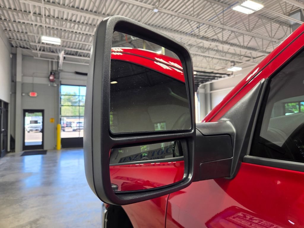 Used 2026 RAM 2500 Tradesman w/ Chrome Appearance Group AWD/4WD image 17