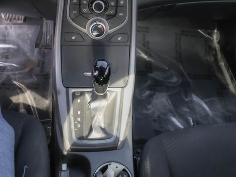 Used 2016 Hyundai Elantra Value Edition image 20