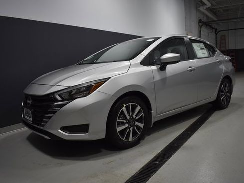 New 2025 Nissan Versa SV w/ Trunk Package image 1