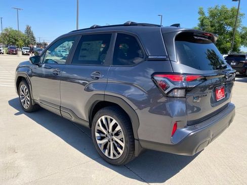 New 2026 Subaru Forester Touring AWD/4WD image 3