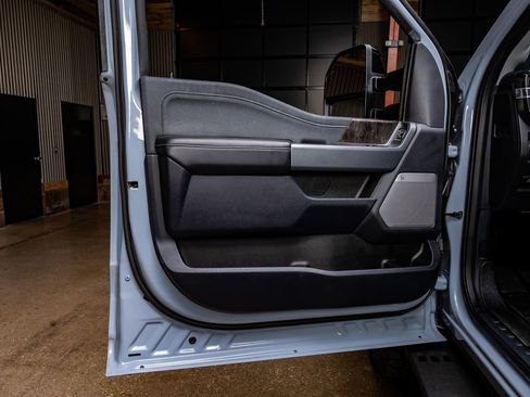 Used 2024 Ford F250 Lariat w/ Lariat Ultimate Package image 35