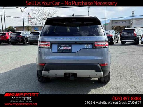 Used 2018 Land Rover Discovery HSE AWD/4WD image 12