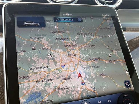 Used 2025 Mercedes-Benz GLC 300 image 13