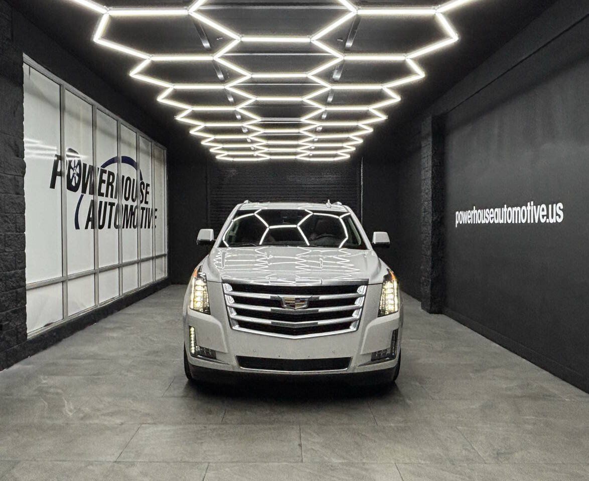 Used 2016 Cadillac Escalade Premium AWD/4WD image 15